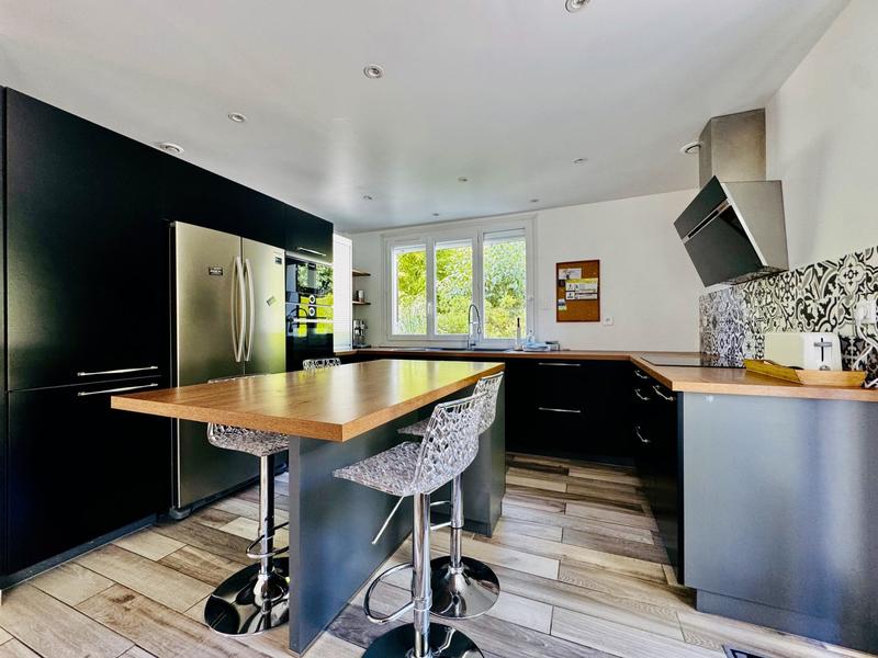 Villa - 220 m² - 10 pièces