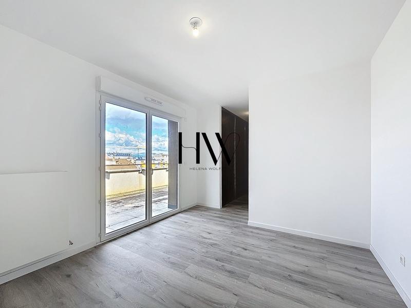 Appartement - 120 m² - 5 pièces