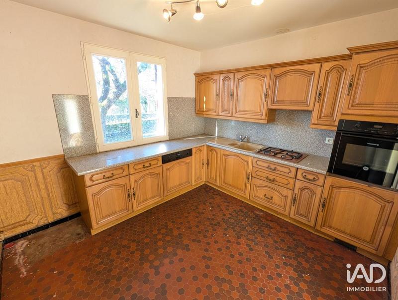 Maison - 92 m² - 5 pièces