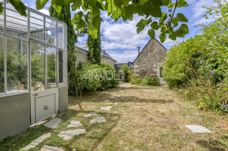 Maison - 200 m² - 10 pièces