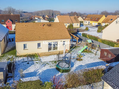 Maison - 88 m² - 4 pièces