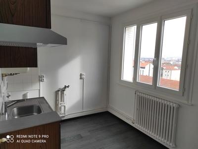 Appartement - 68 m² - 4 pièces