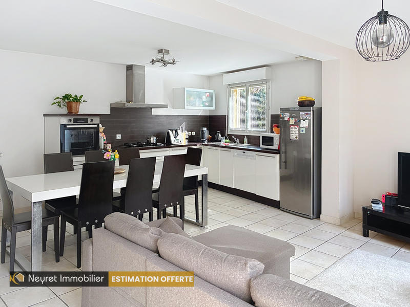 Maison - 82 m² - 4 pièces