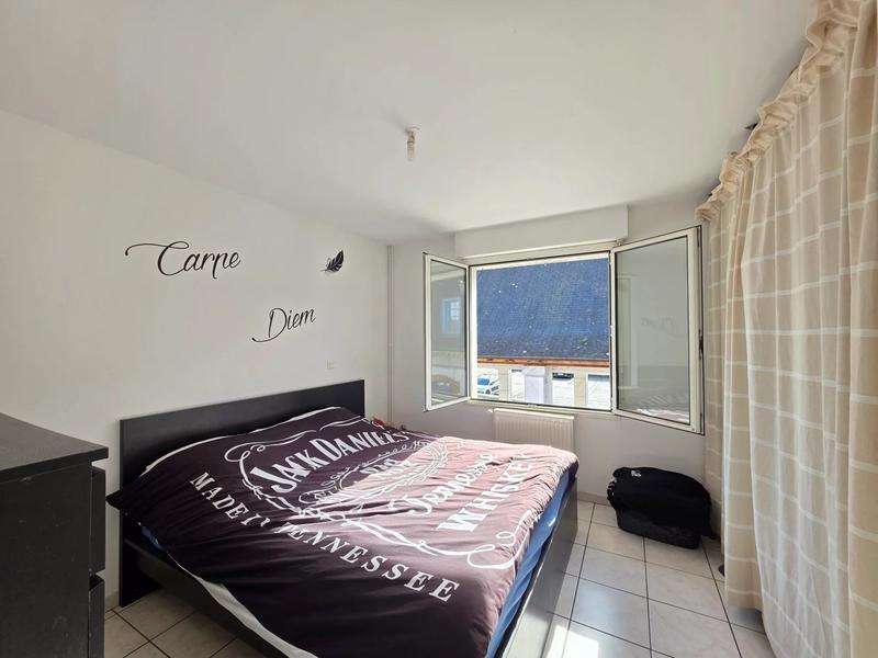 Appartement - 100 m² - 4 pièces