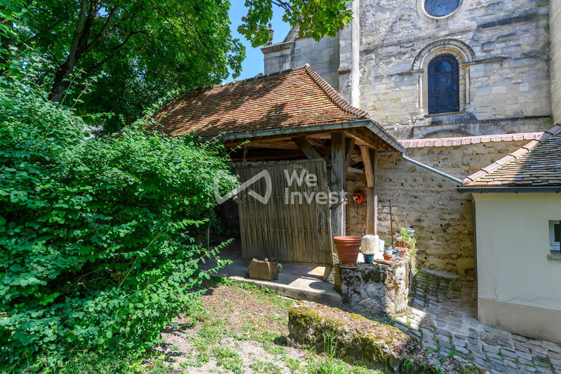 Maison - 350 m² - 15 pièces