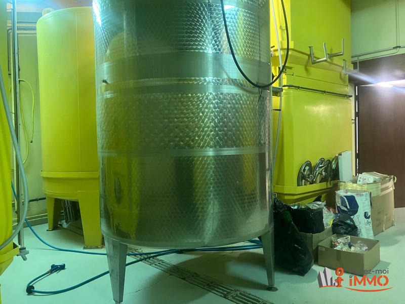 Local d'activités - 400 m²