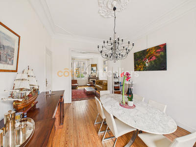 Maison - 180 m² - 7 pièces