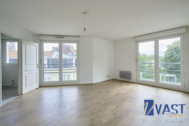 Appartement - 102 m² - 4 pièces