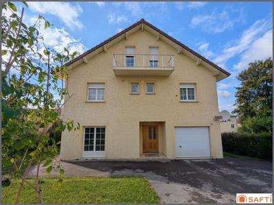 Maison - 192 m² - 7 pièces