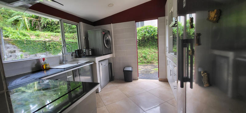 Maison - 86 m² - 4 pièces