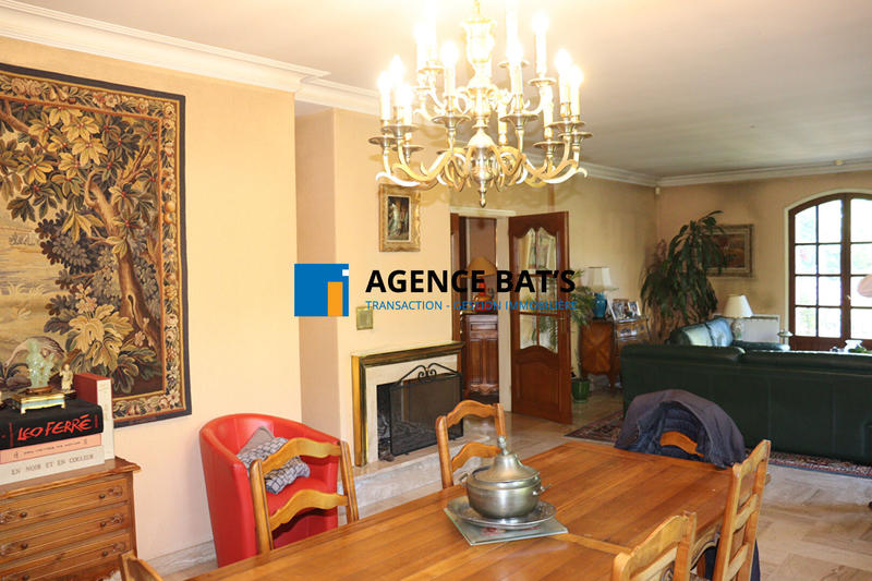 Maison - 139 m² - 7 pièces