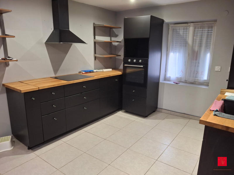 Appartement - 65 m² - 4 pièces