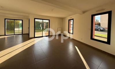 Maison - 166 m² - 6 pièces