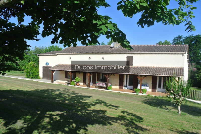Maison - 161 m² - 5 pièces