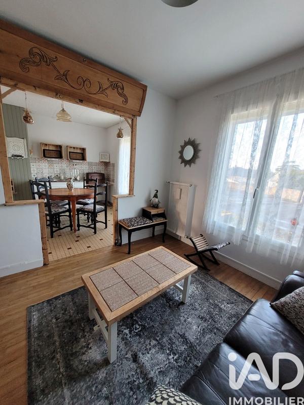 Maison - 137 m² - 9 pièces