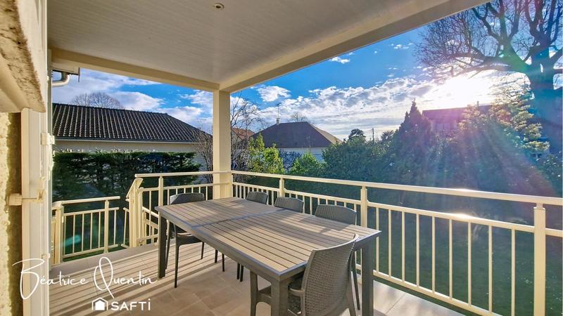 Maison - 135 m² - 6 pièces