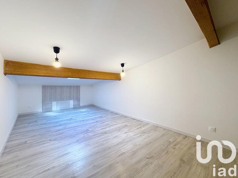 Maison - 230 m² - 5 pièces