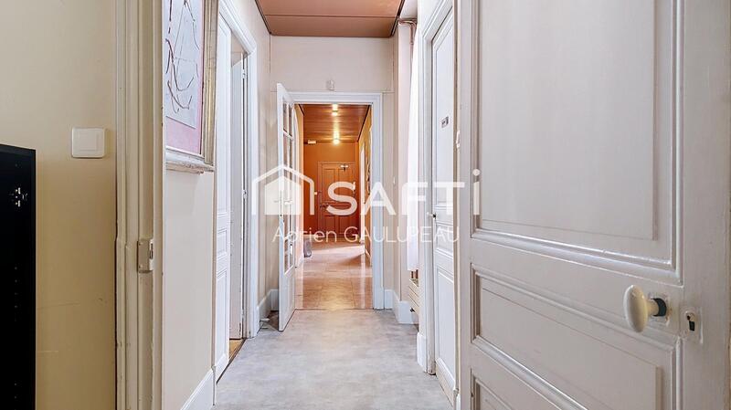 Appartement - 265 m² - 9 pièces