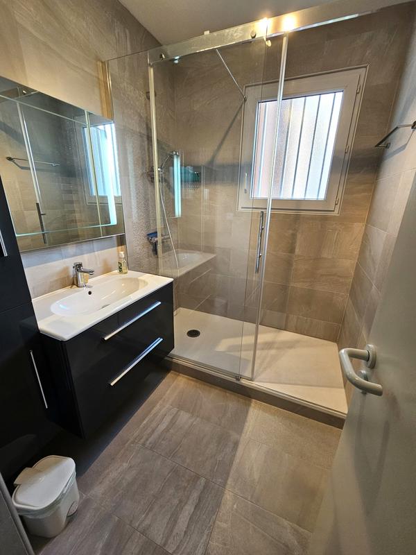 Appartement - 93 m² - 4 pièces