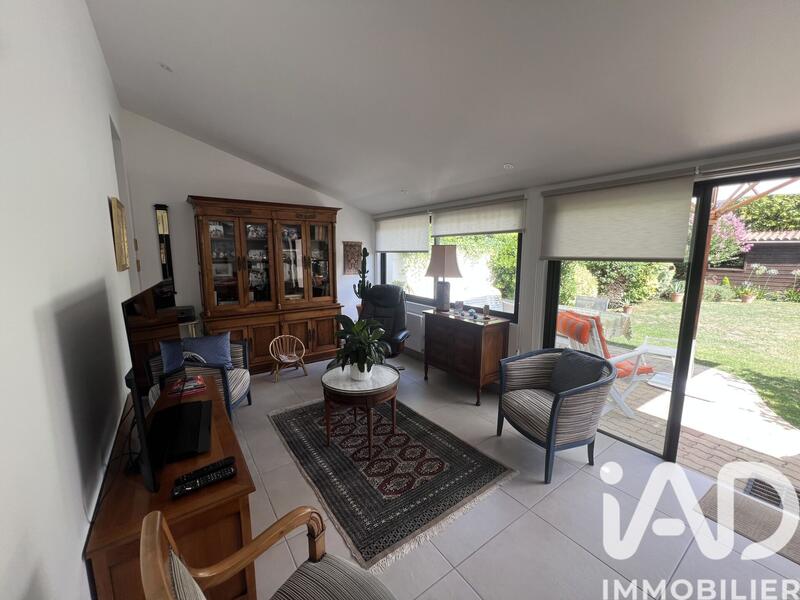 Maison - 143 m² - 5 pièces