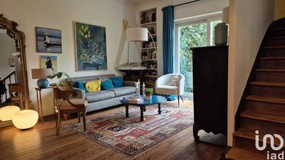 Maison - 200 m² - 6 pièces