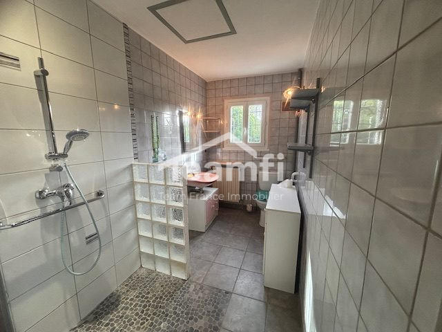 Maison - 81 m² - 4 pièces