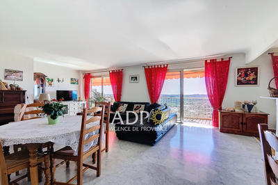 Appartement - 114 m² - 4 pièces