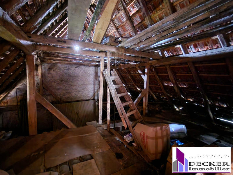 Maison - 93 m² - 4 pièces