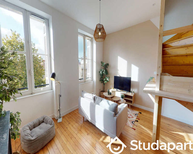 Chambre - 110 m² - 1 pièce