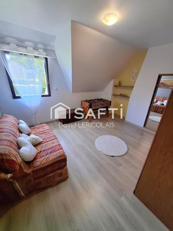 Maison - 167 m² - 7 pièces