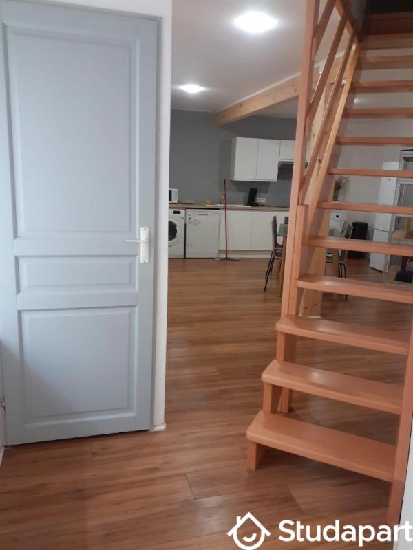 Chambre - 9 m² - 1 pièce