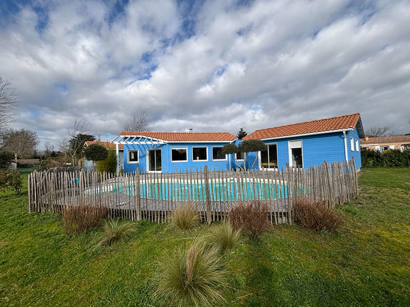 Maison - 122 m² - 4 pièces