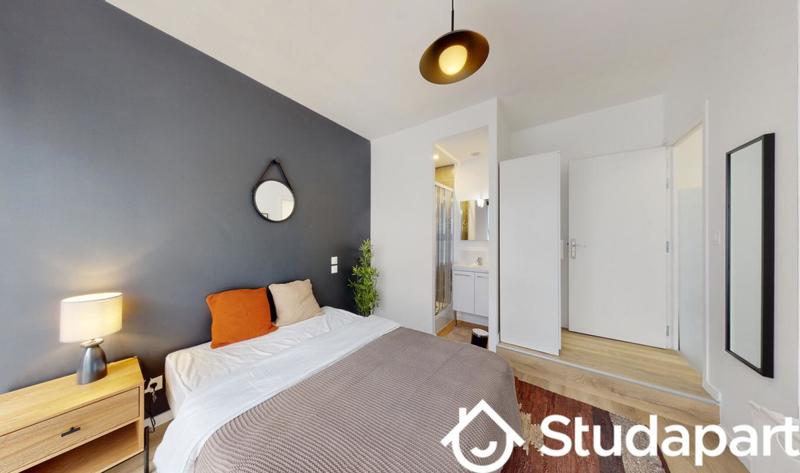 Chambre - 12 m² - 1 pièce