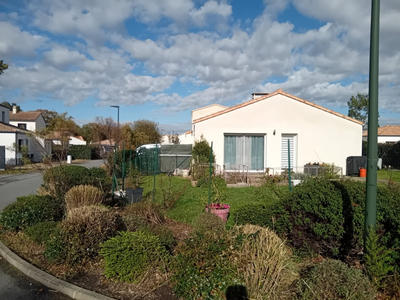 Maison - 92 m² - 4 pièces