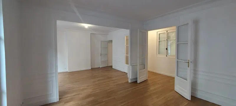 Appartement - 100 m² - 4 pièces