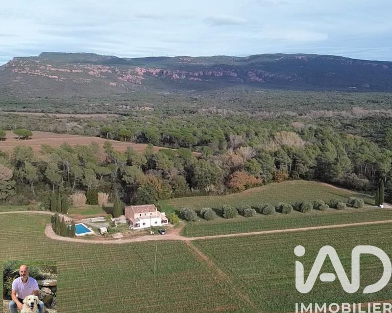 Maison - 274 m² - 9 pièces