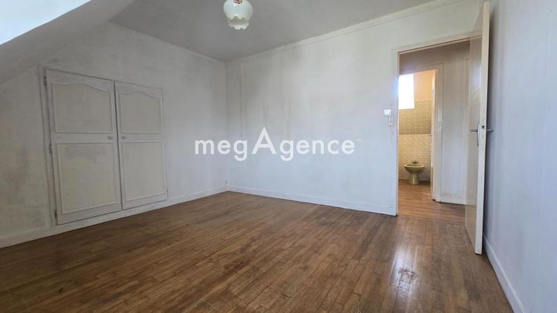 Maison - 145 m² - 8 pièces