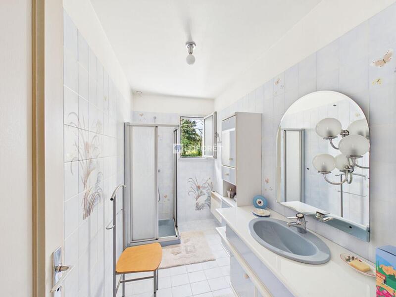 Maison - 135 m² - 6 pièces