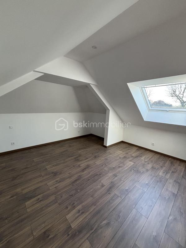 Maison - 460 m² - 12 pièces