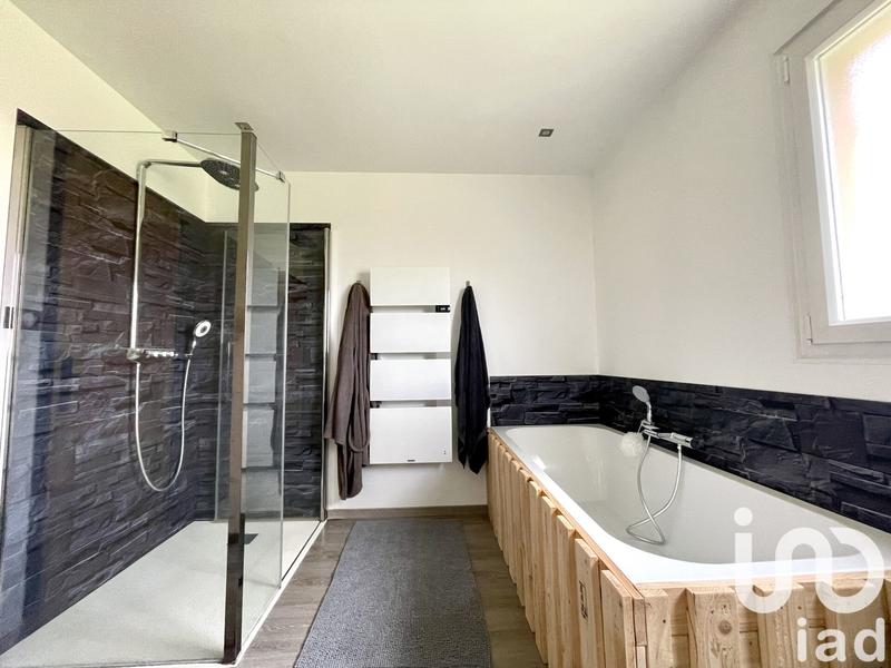 Maison - 156 m² - 7 pièces