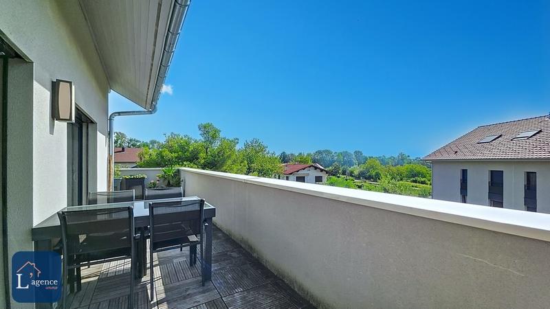 Duplex - 121 m² - 4 pièces