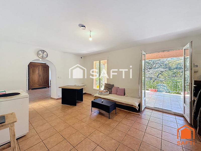 Villa - 160 m² - 8 pièces