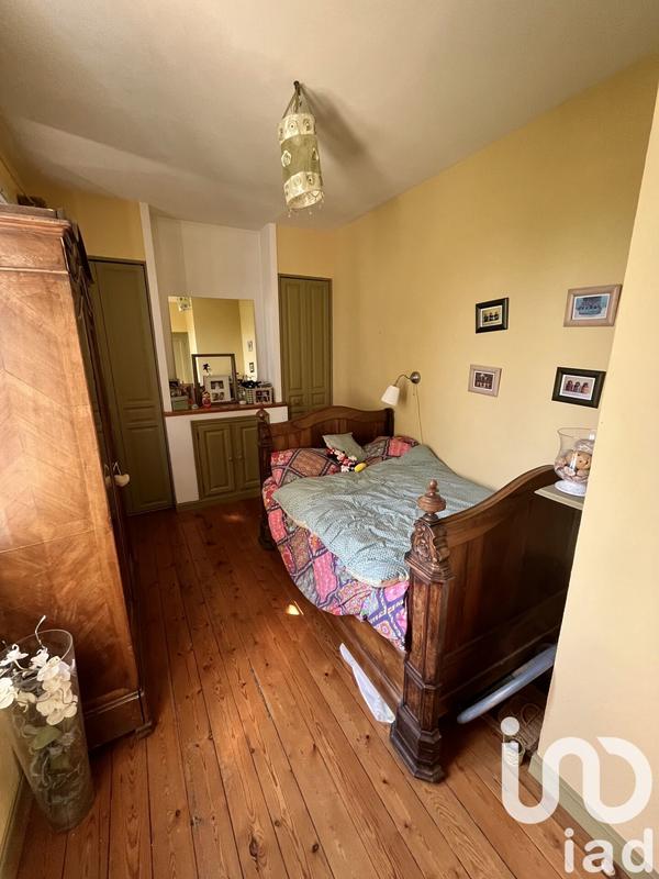 Maison - 215 m² - 7 pièces