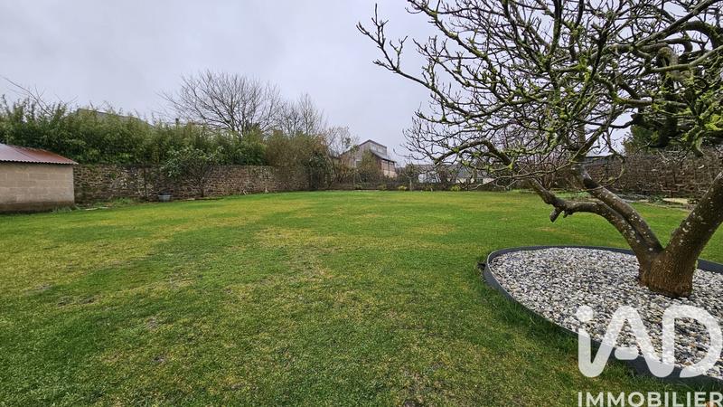 Maison de ville - 195 m² - 9 pièces