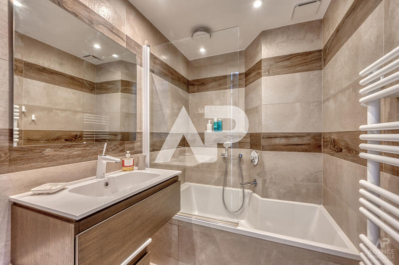 Maison - 96 m² - 5 pièces