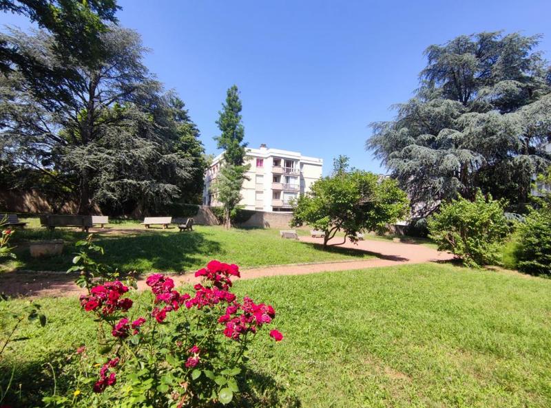 Appartement - 72 m² - 4 pièces