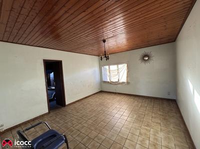 Maison - 83 m² - 6 pièces