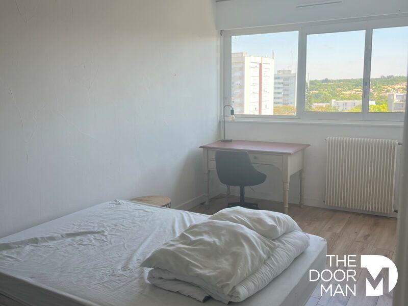 Appartement - 110 m² - 5 pièces