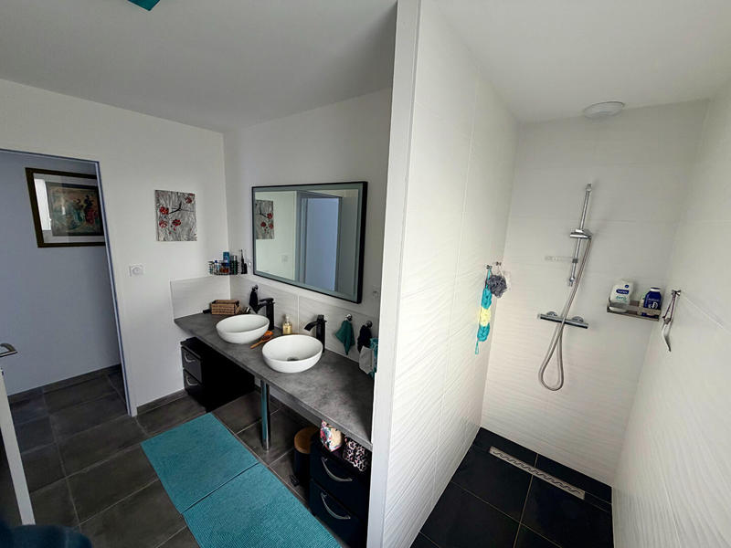 Maison - 98 m² - 5 pièces