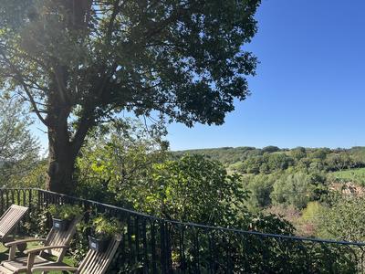 Maison - 152 m² - 7 pièces